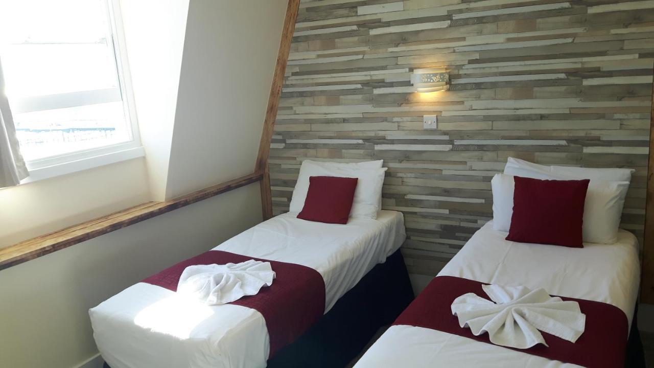 New Madeira Seafront Hotel Hove Esterno foto