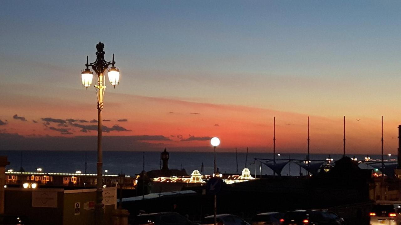 New Madeira Seafront Hotel Hove Esterno foto